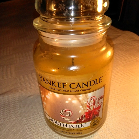 Yankee North Pole Scent candle 22oz. Jar